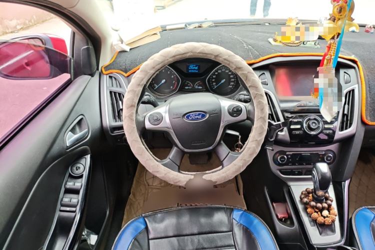 Used Ford Focus 2012 Hatchback 1.6L Automatic Fashion Edition