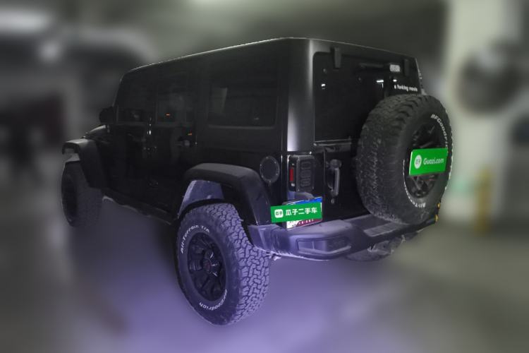Used Jeep Wrangler 2017 3.0L Sahara Four-Door Comfort Edition

