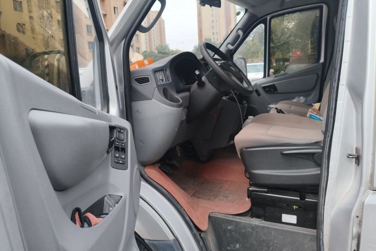 Used Foton Toano 2021 2.0T Manual Tongtu Long Wheelbase Mid-Height 5/6/7-Seater 4F20TC3