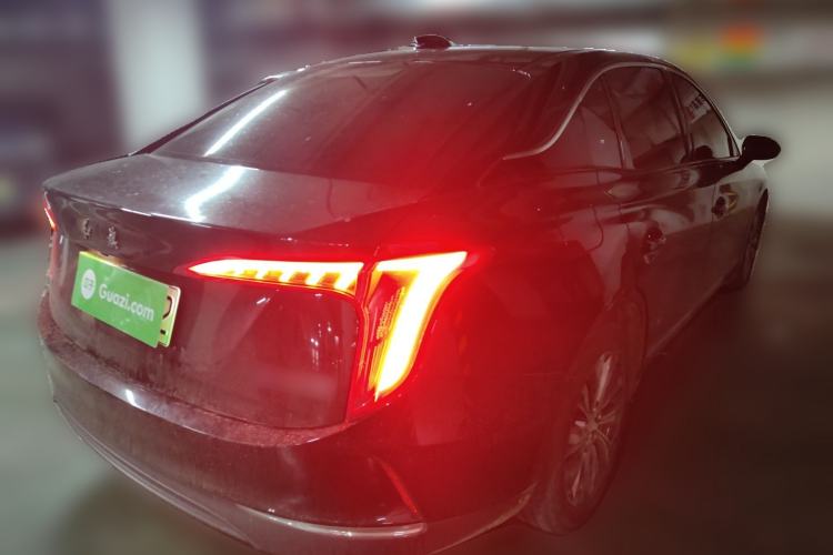 Used Hongqi E-QM5 2022 431 km Charge & Enjoy Edition