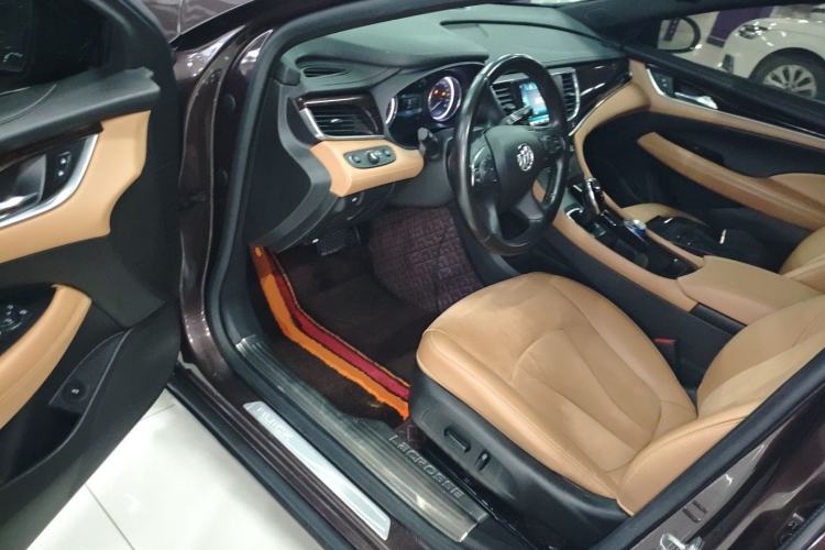 Used Buick LaCrosse 2016 20T Elite Edition Driver Seat