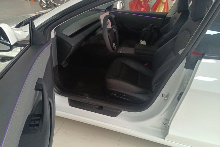 Used Tesla Model 3 2023 Rear-Wheel-Drive Version