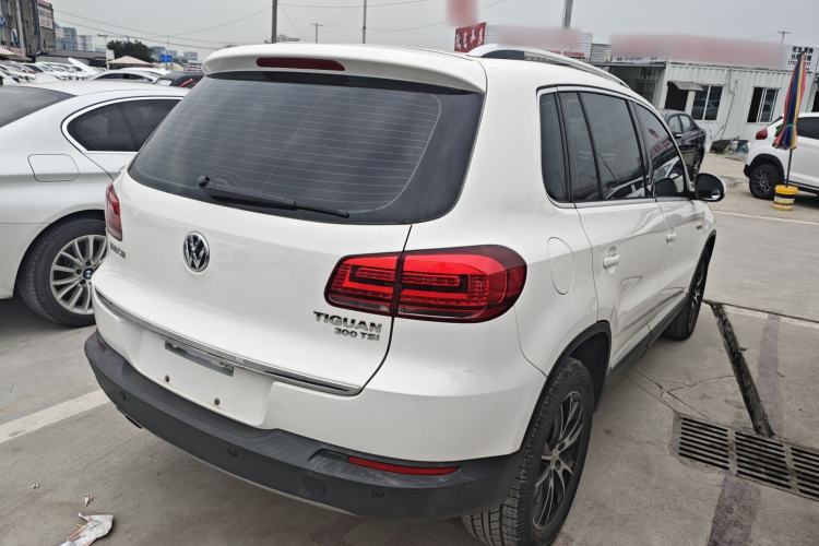 Used Volkswagen Tiguan L 2016 300TSI Automatic All-Wheel Drive Luxury Edition

