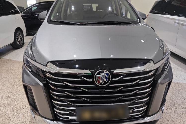 Used Buick GL8 2023 Land Executive Class Comfort Model