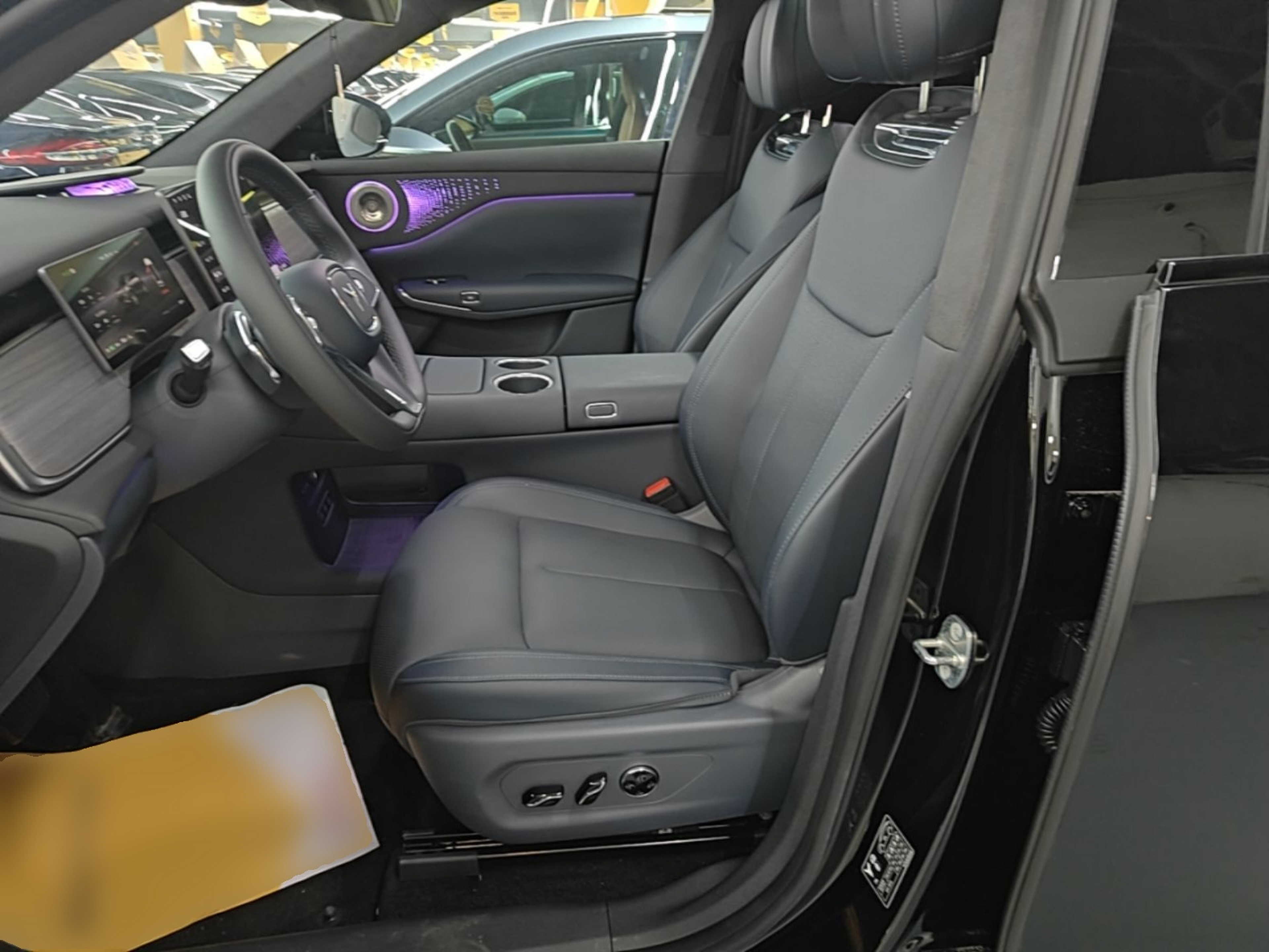 Interior delantero