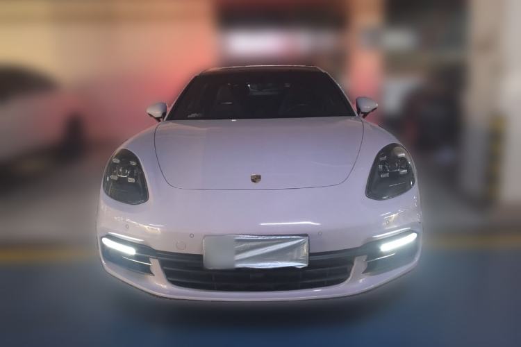 Used Porsche Panamera 2017 Panamera 4 E-Hybrid Executive Long Wheelbase 2.9T Front