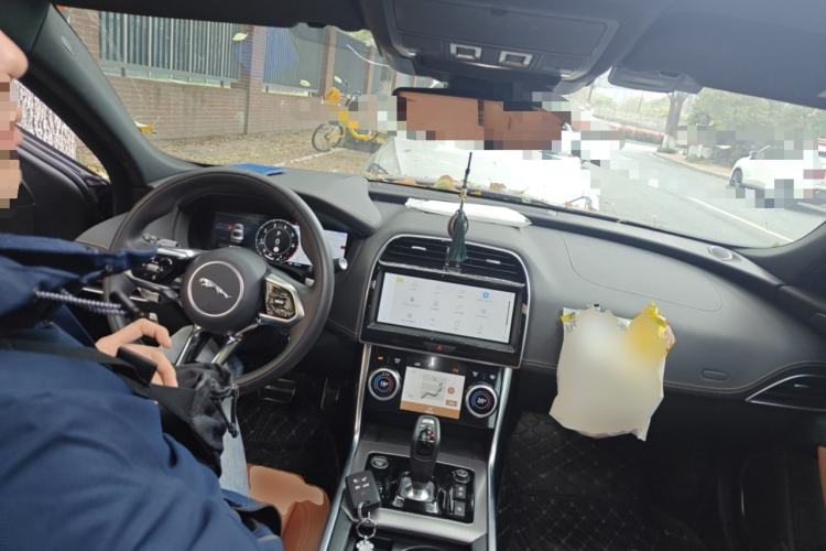 Used Jaguar XEL 2023 2.0T 250 PS R-DYNAMIC S Advanced Sport Edition
