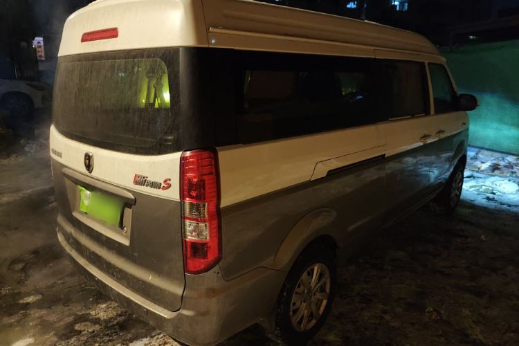 Used Jinbei New Hiace S 2022 1.5L Wealth Edition Non-Air-Conditioned Bus China VI Standard SWC15M