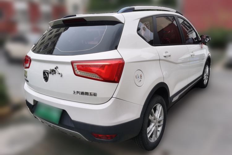 Used Baojun 560 2016 1.8L Manual Value Edition