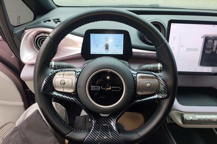 Used BYD Dolphin 2023 420 km Fashion Edition
