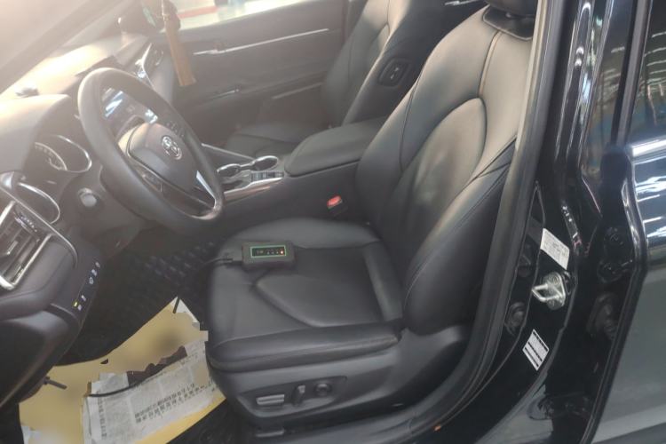 Used Toyota Camry 2019 2.5G Luxury Edition China VI Standard
