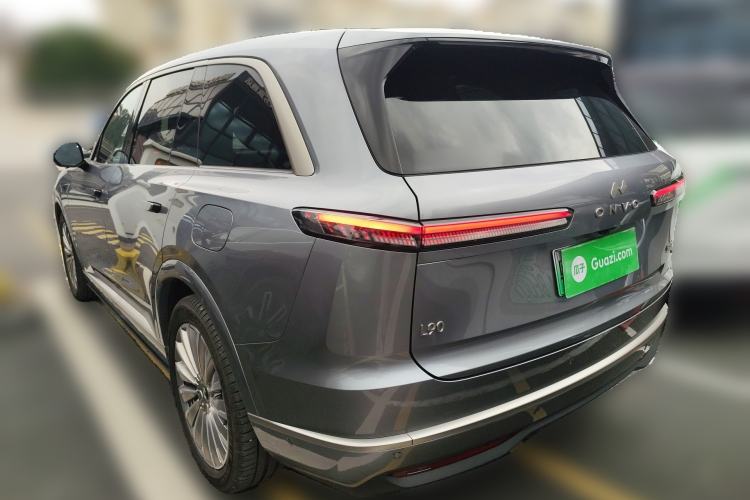 Used ONVO Luxeed L90 2025 Model—Max Six-Seater Version