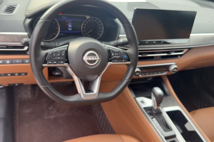 Used Nissan Teana 2022 2.0L XL-Upr Enjoyment Edition
