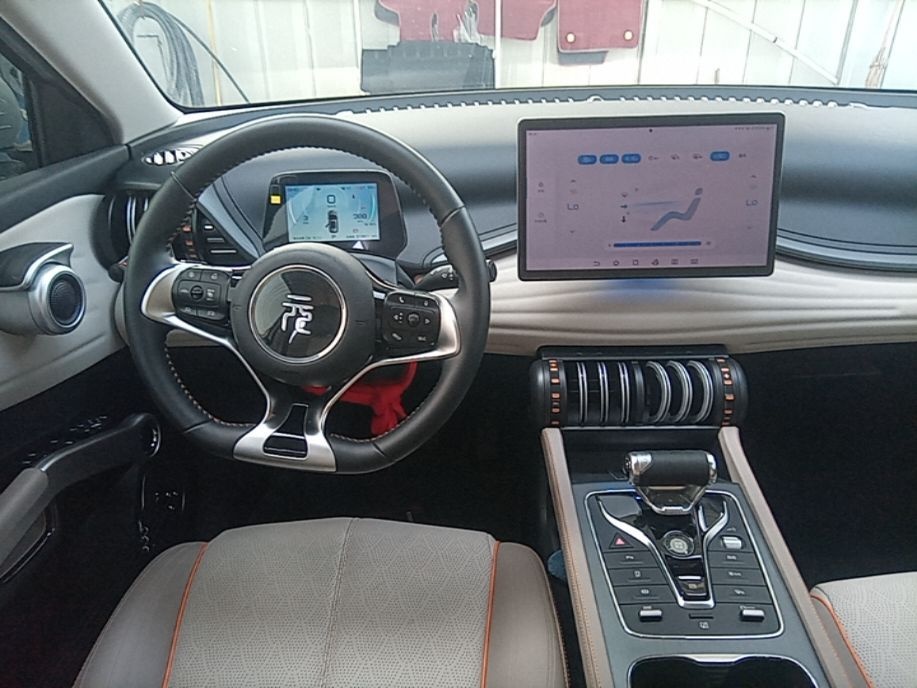 BYD Yuan PLUS 2024 Honor Edition 430KM Beyond Model — снимка 15
