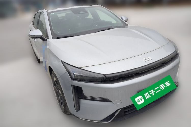 Used Geely Galaxy L6 2025 EM-i 140km Starship Edition Front Right 45 Deg