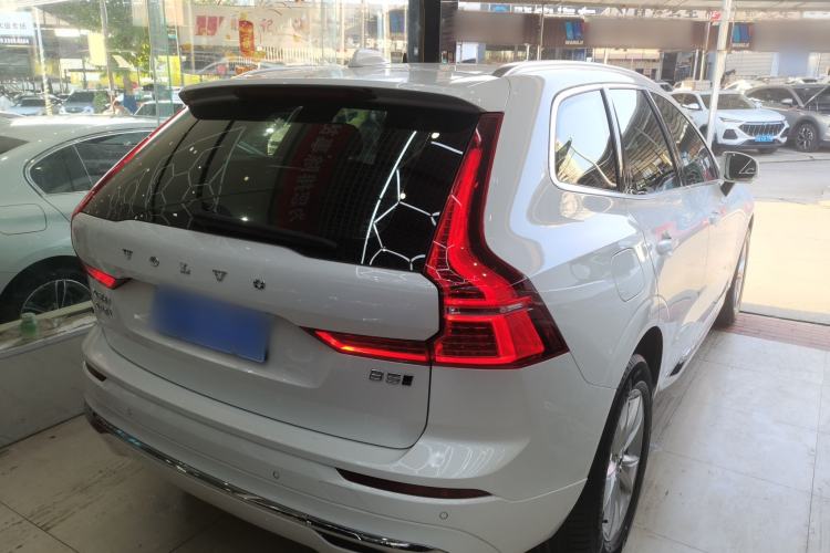 Used Volvo XC60 2022 B5 4x4 Zhiyi Luxury Edition