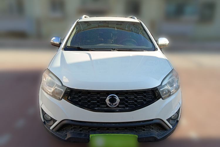 Used SsangYong Korando 2015 2.0L Two-Wheel Drive Manual ZhiZhen Edition Front