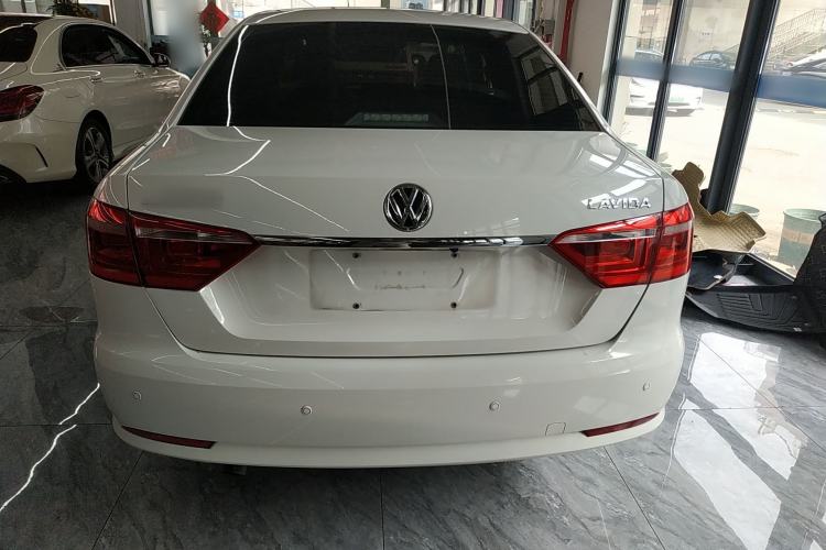 Used Volkswagen Lavida 2013 Revised Classic 1.6L Automatic Fashion Edition Rear