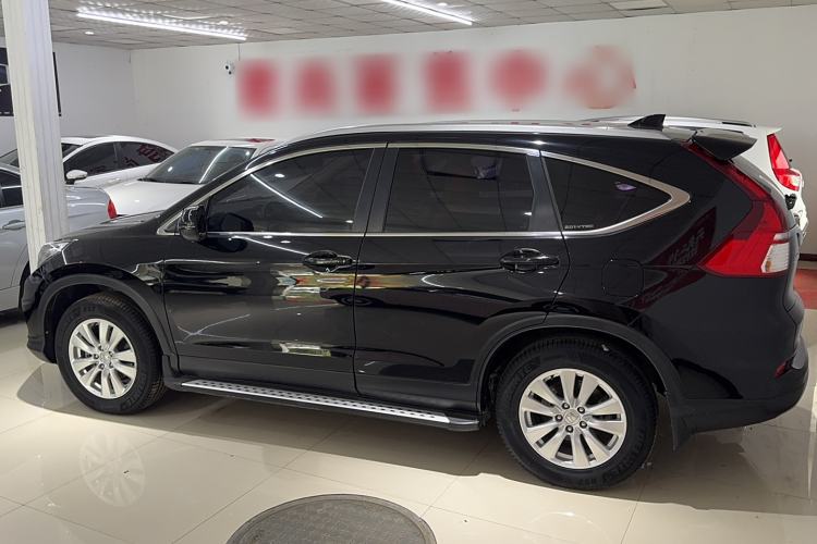 Used Honda CR-V 2016 2.0L two-wheel drive Urban Edition