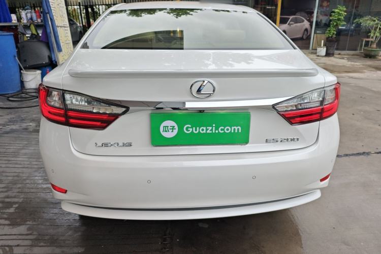 Used Lexus ES 2015 200 Elite Edition