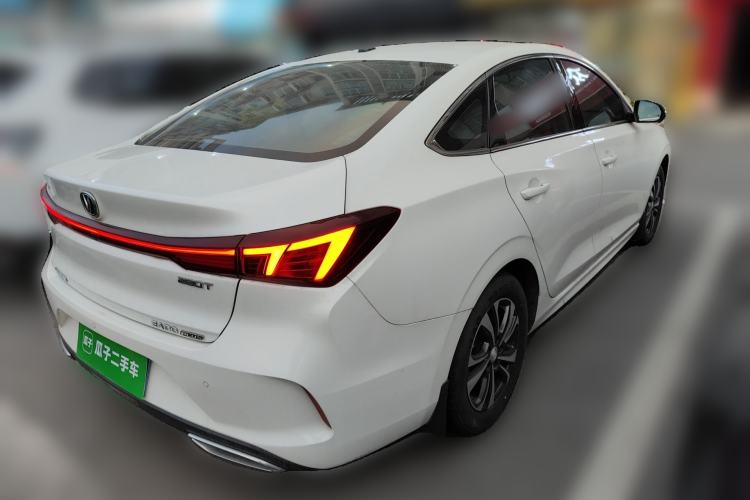 Used CHANGAN Eado 2022 PLUS Blue Whale NE 1.4T GDI DCT Prestige Edition
