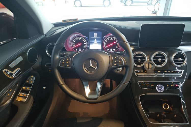 Used Mercedes-Benz C-Class 2016 C 200 L