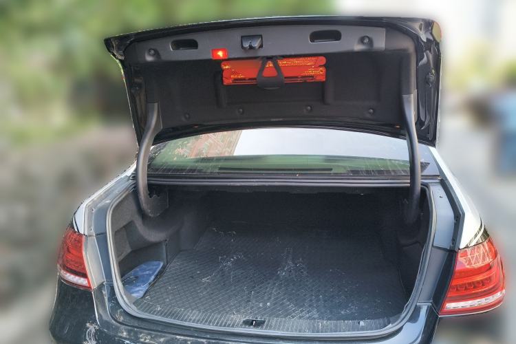 Used Mercedes-Benz E-Class 2014 E 260 L Luxury Model