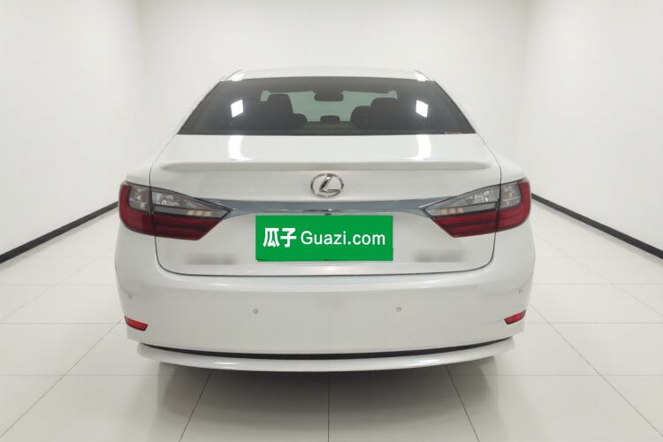 Used Lexus ES 2015 200 Elite Edition
