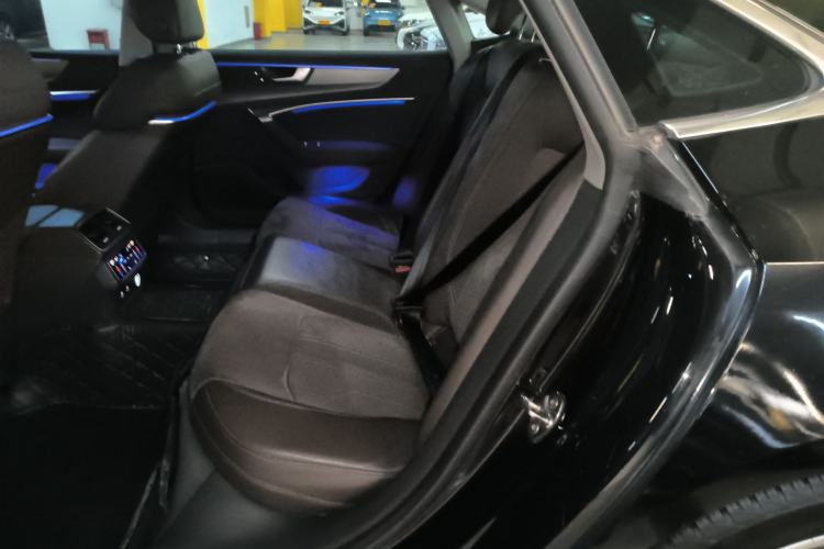 Used Audi A7L 2022 45 TFSI S-line Dream-Building Edition
