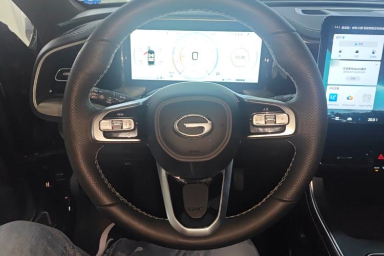 Used GAC Trumpchi GS8 2025 Linghang Series 2.0 TGDI Four-Wheel-Drive Luxury Edition 5 Seats Steering Wheel