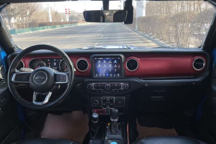 Used Jeep Wrangler 2021 2.0T Robin Hood Four-Door Edition
