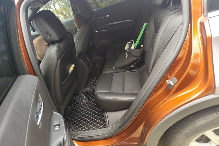 Used Cadillac XT4 2018 28T Two-Wheel Drive Tech Version
