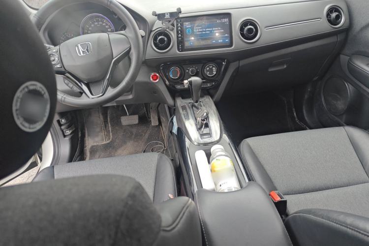 Used Honda XR-V 2021 1.5L CVT Comfort Version Center Console