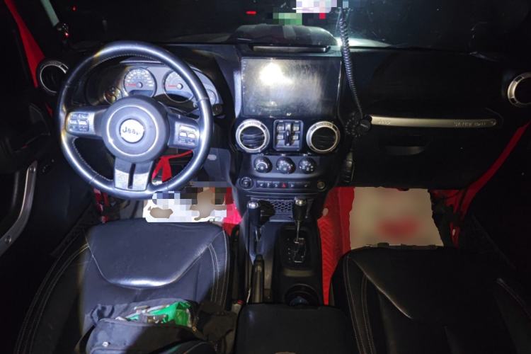 Used Jeep Wrangler 2017 3.0L Sahara Four-Door Comfort Edition
