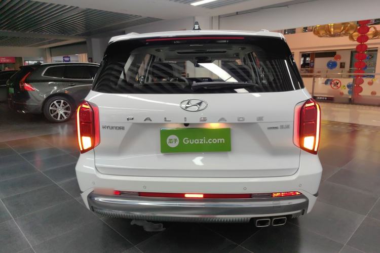 Used Hyundai Palisade 2023 3.5L Automatic All-Wheel Drive Calligraphy