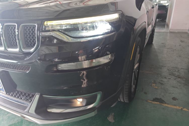 Used Jeep Grand Commander 2018 2.0T Four-Wheel Drive Premium Navigation Version China V
