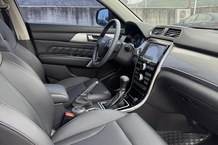 Used Haval H2 2016 Red Label 1.5T Automatic Two-Wheel Drive Elite Model