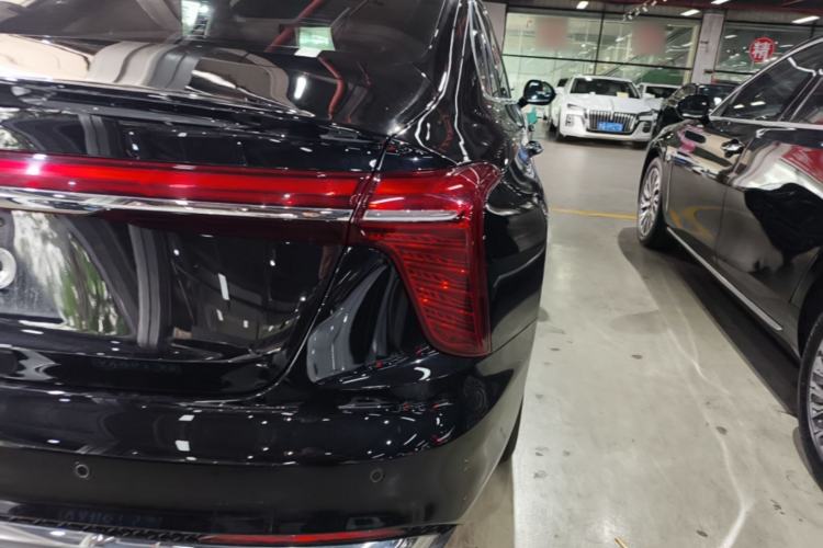 Used Hongqi H5 2024 2.0T Automatic Smart Connect Flagship Edition
