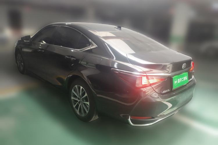 Used Lexus ES 2023 200 Excellence Edition