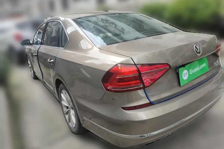 Used Volkswagen Passat 2017 330TSI DSG Luxury Edition
