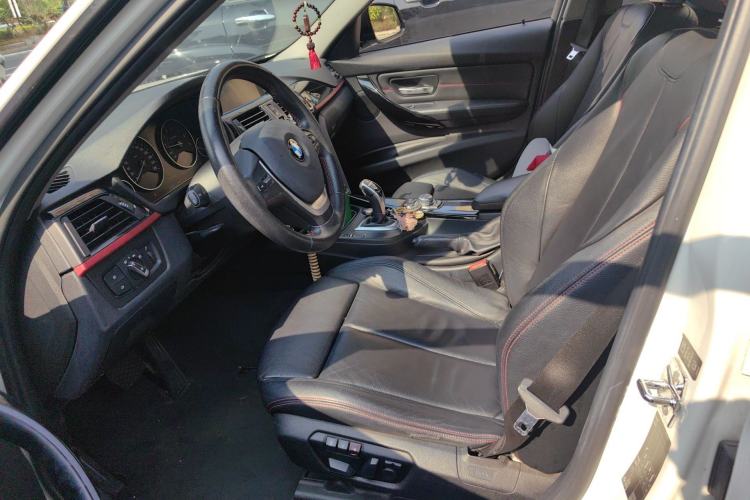 Used BMW 3 Series 2013 320i Sport Design Package Left Front Seat