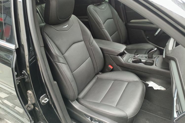 Used Cadillac XT4 2022 28T Two-Wheel Drive Prestige Version
