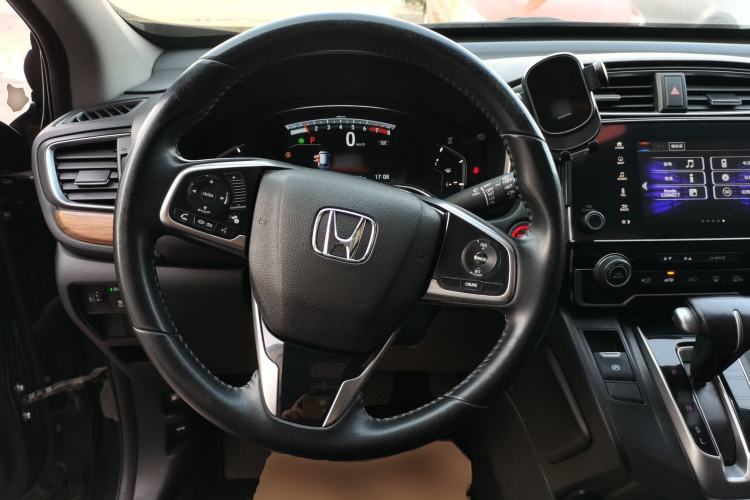 Used Honda CR-V 2017 240TURBO CVT Front-Wheel Drive Fashion Edition Steering Wheel