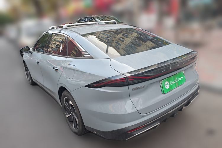 Used Geely Galaxy L6 2024 125km PLUS Dragon Edition
