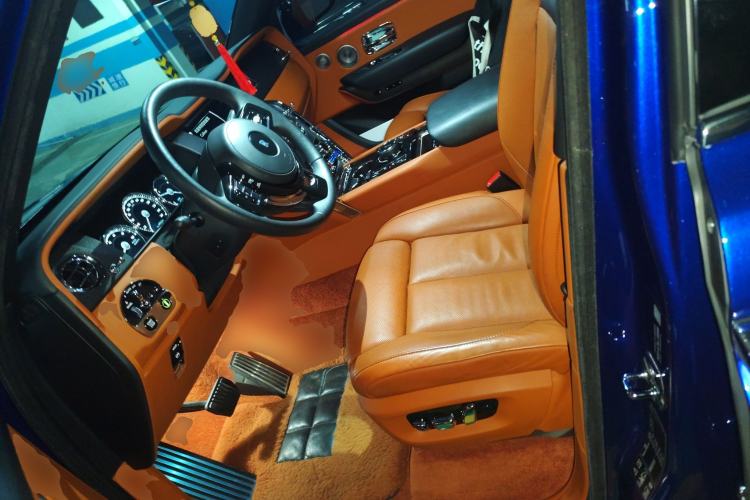 Used Rolls-Royce Cullinan 2018 Five-Seater Version
