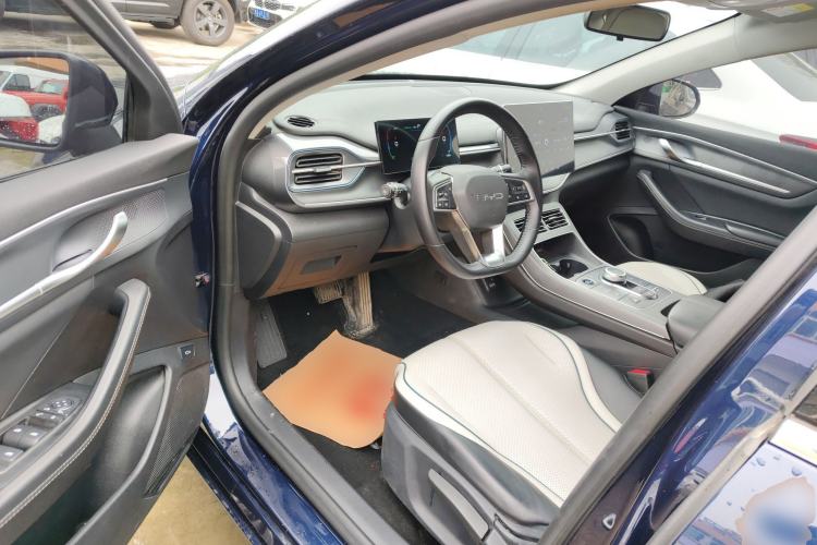 Used BYD Destroyer 05 2024 HONOR Edition DM-i 55KM Luxury Model Driver Seat