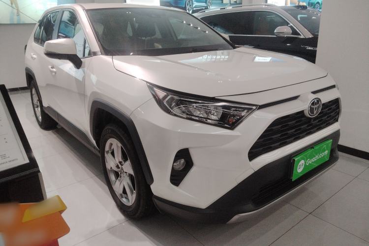 Used Toyota RAV4 2020 2.0L CVT Two-Wheel Drive Fashion Edition