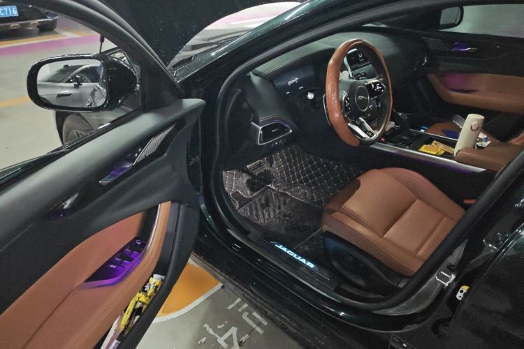 Used Jaguar XEL 2024 2.0T 250 PS R-DYNAMIC S Ebony Black Sport Edition
