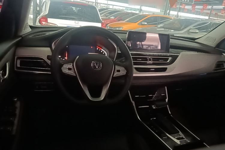 Used CHANGAN CS75 2020 280T Automatic Smart Edition China VI
