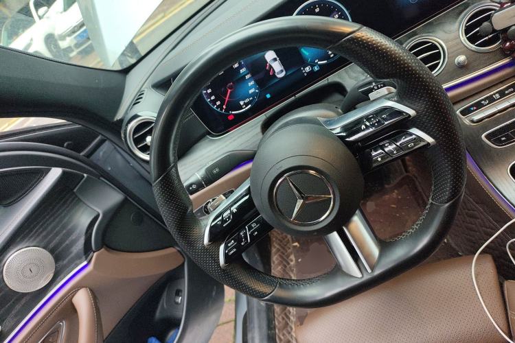 Used Mercedes-Benz E-Class 2022 Second Facelift E 300 L Sport Luxury Edition
